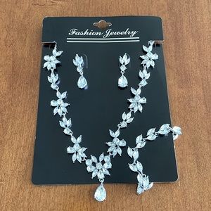 Rhinestone jewelry set